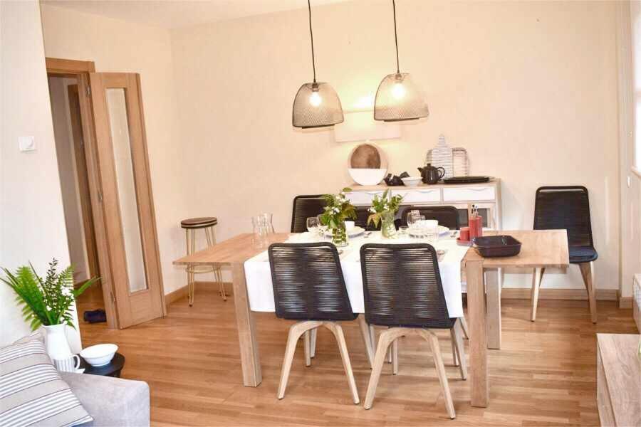 Apartamentos Venuntiempo Vut1217Asvut1As 利亚内斯 外观 照片